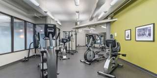 430 Oak Grove Gallery 23