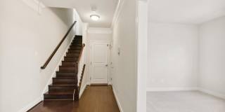 67 LINDEN Place Gallery 6