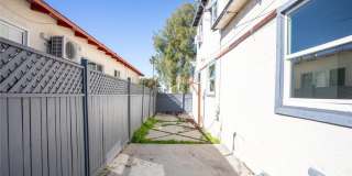 345 N Occidental Boulevard Gallery 14