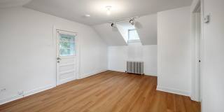Quaint 1 Bedroom/1 Bathroom Cottage Style Apartment in Richmond ***Available NOW*** Quaint 1 Bedroom/1 Bathroom Cottage Style Apartment in Richmond ***Available NOW*** Gallery 9