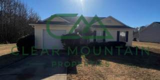 Modern Updates! 4 Bed/2 bath Single Family Home! Gallery 1