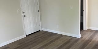 9 Cardinal Way Gallery 1