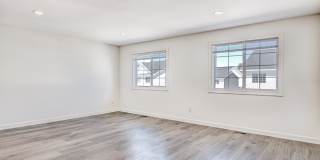 3 Bedroom Town Home Gallery 12