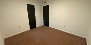 3 Bedroom/1.5 bathroom Duplex Gallery 19