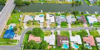 2187 WATERSIDE DRIVE Gallery 65