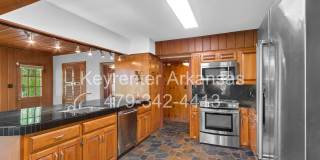 Unique, Charming and Spacious Fayetteville Home! Gallery 9