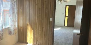 2718 East 18th Street Gallery 7