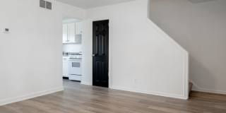3-Bedroom Townhouse in Midland, PA. Apply Now!! Gallery 1