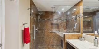 651 Vista Lago Circle N Gallery 12