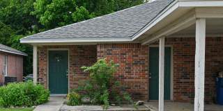 Decatur 3 bedroom 2 bath Duplex Available Gallery 1