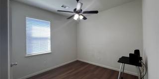 208 Cottonwood Drive Gallery 29