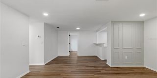 5165 GREENWOOD STREET Gallery 4