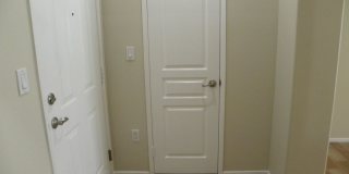 Watermarke Condo 1bed 1 bath Gallery 14