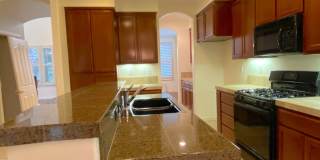 CLEAN AND SPACIOUS 4 BED, 2.5 BATH WITH COVERED BACK PATIO AND LUSH LANDSCAPING IN WESTLAKE COMMUNITY CLEAN AND SPACIOUS 4 BED, 2.5 BATH WITH COVERED BACK PATIO AND LUSH LANDSCAPING IN WESTLAKE COMMUNITY Gallery 10