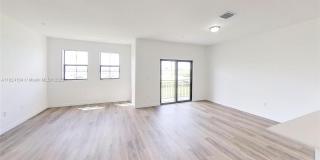 15650 SW 136th St Gallery 1