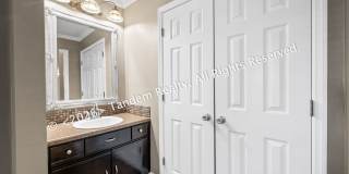 937 Russell St Apt 10 Gallery 22