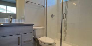 Modern 3B/4B Condo- Available June 10th Modern 3B/4B Condo- Available June 10th Gallery 13