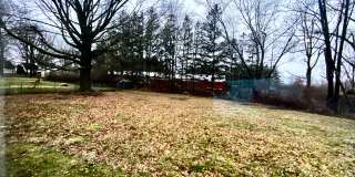 9030 Reed Road Gallery 23