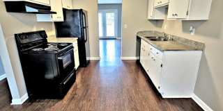 Avalon Cove Townhomes Gallery 16