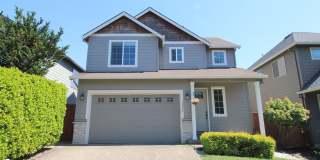 Welcoming Newer 3 Bed/2.5 Bath Home in Charming Oregon City Neighborhood Gallery 1