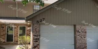 527 Northeast Churchill Street Gallery 1