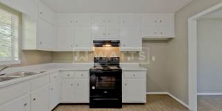 3-Bed, 2-Bath Split-Level Home in Alabaster Gallery 12