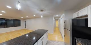 Spacious 2 Bedroom Condo with 2 Bathrooms! Gallery 4