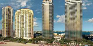 17749 Collins Ave Gallery 24