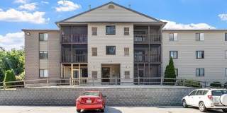 2 Bedroom Condo for Rent - Tyngsboro Gallery 1