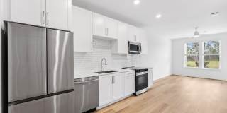 Mosby at Avalon Park Gallery 14