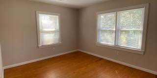 3 Bed 2 Bath Cottage in Midtown! Gallery 13