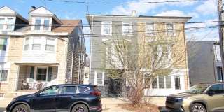 14 MAPLE Street Gallery 1