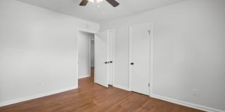 10 Lexington Drive Gallery 20