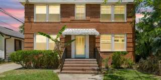 *** TWO WEEKS FREE*** Charming 1BR Near San Marco – Great Location! *** TWO WEEKS FREE*** Charming 1BR Near San Marco – Great Location! Gallery 1