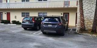 4411 NW 16 Gallery 1