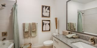 The Easton Riverview Apartments Gallery 21