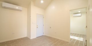 Newly Remodeled Home Near University of Arizona! Gallery 18