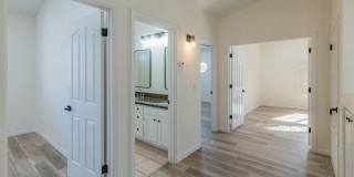 5610 W Gail Drive Gallery 11