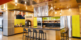 Crocker Park Living Gallery 34