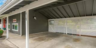 Beautiful Home with 4 Bedrooms and 2 Bathrooms Available in September! Gallery 31