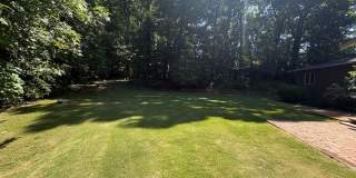 Large Lakefront Home Minutes from Downtown Greenville! Gallery 27