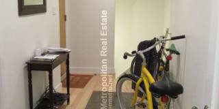 6 Foster St. Gallery 5