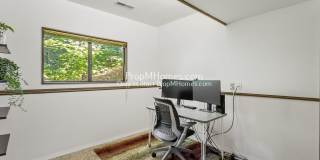Mid-Century Modern Three Bedroom in Happy Valley! Mid-Century Modern Three Bedroom in Happy Valley! Gallery 26