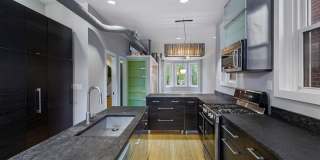 1311 E CAPITOL Street SE Gallery 9