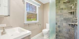 886 High Mountain Road Gallery 21