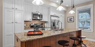 706 Ivy St Unit 1 Gallery 8