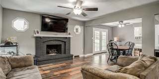 Spacious 3bd/2ba House in Independence, MO! Gallery 4