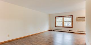 Cambridge Court Apartments Gallery 7