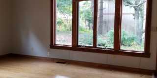 Great 3 bed 2 bath home!! AVAILABLE AUGUST 2027! Gallery 19