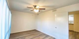 6736 Cleon Ave Gallery 33